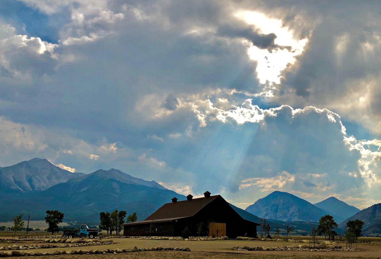 Weddings - The Barn at Sunset Ranch